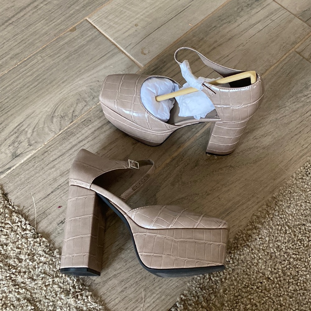 Jeffrey Campbell platforms